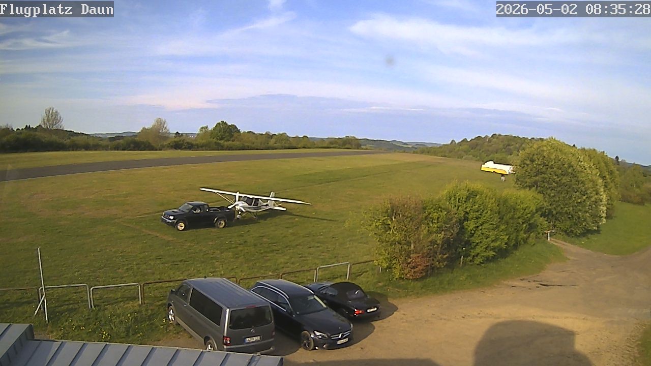 Archiv Foto Webcam Daun - Flugplatz