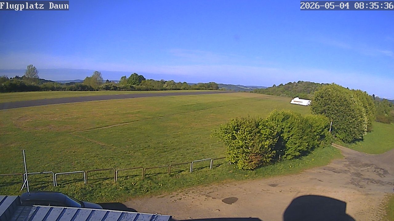Archiv Foto Webcam Daun - Flugplatz