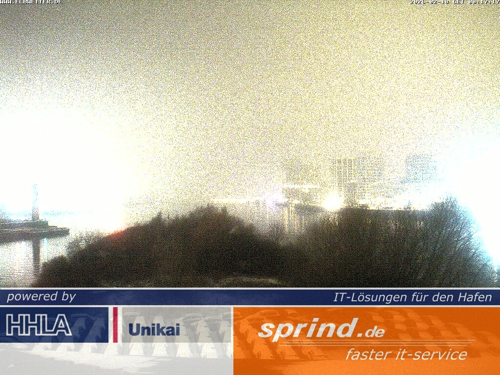 Archived image Webcam Hamburg Cruise Center