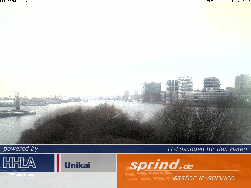 Archived image Webcam Hamburg Cruise Center