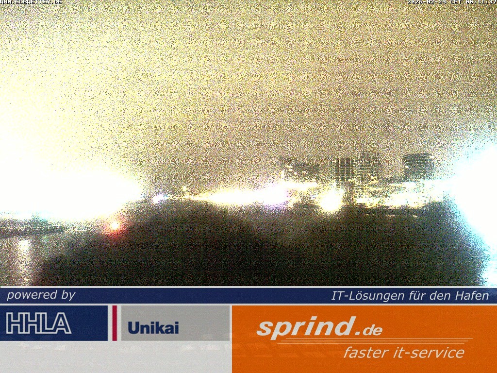 Archived image Webcam Hamburg Cruise Center