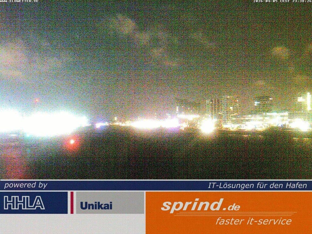 Archived image Webcam Hamburg Cruise Center