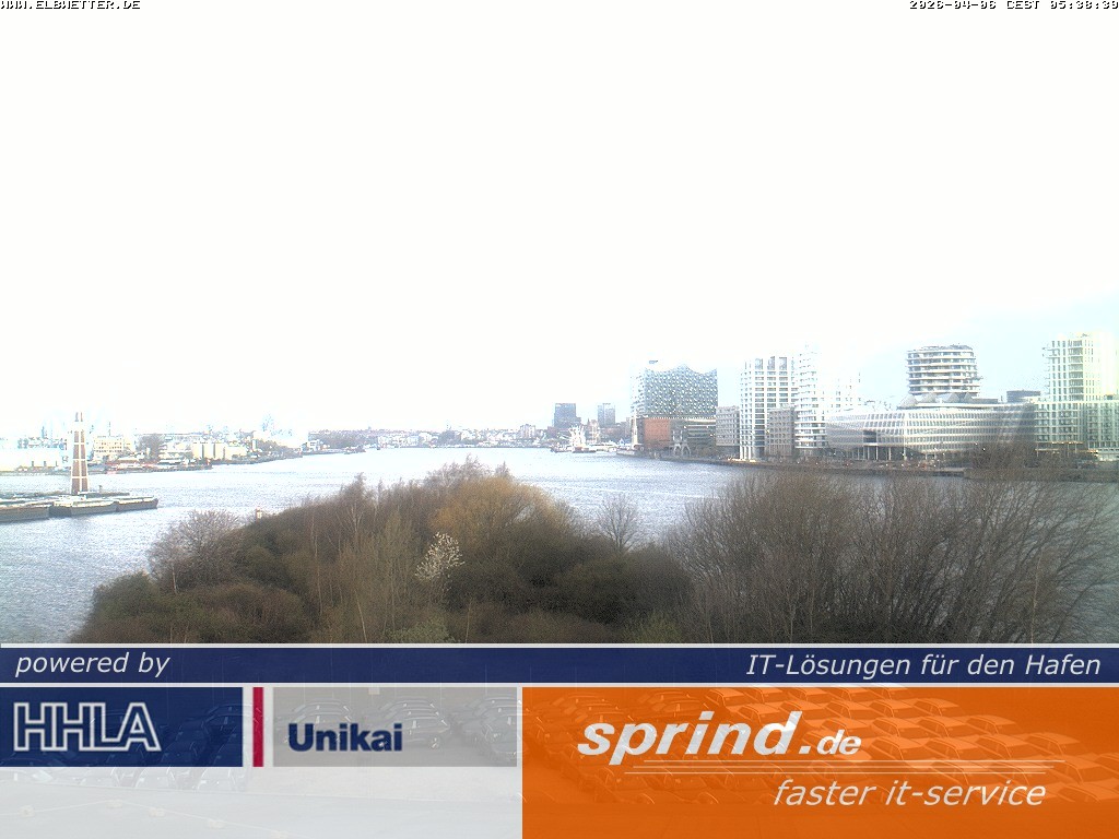 Archived image Webcam Hamburg Cruise Center