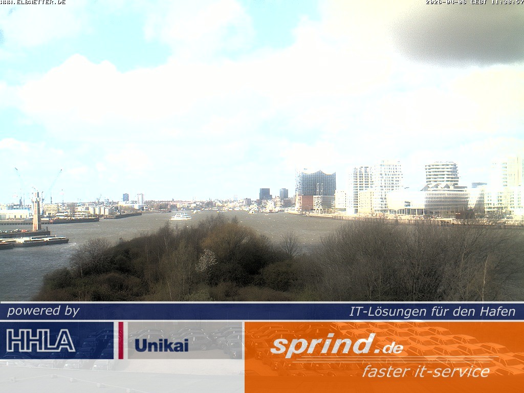 Archived image Webcam Hamburg Cruise Center