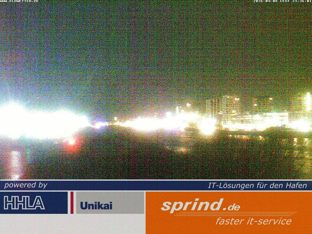 Archived image Webcam Hamburg Cruise Center