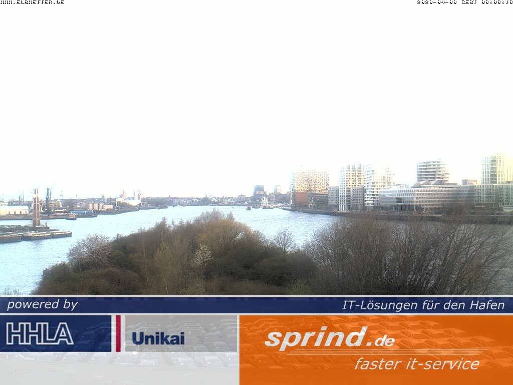 Archived image Webcam Hamburg Cruise Center