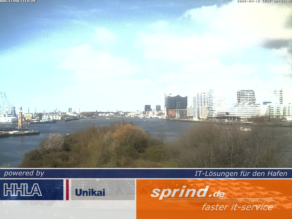 Archived image Webcam Hamburg Cruise Center