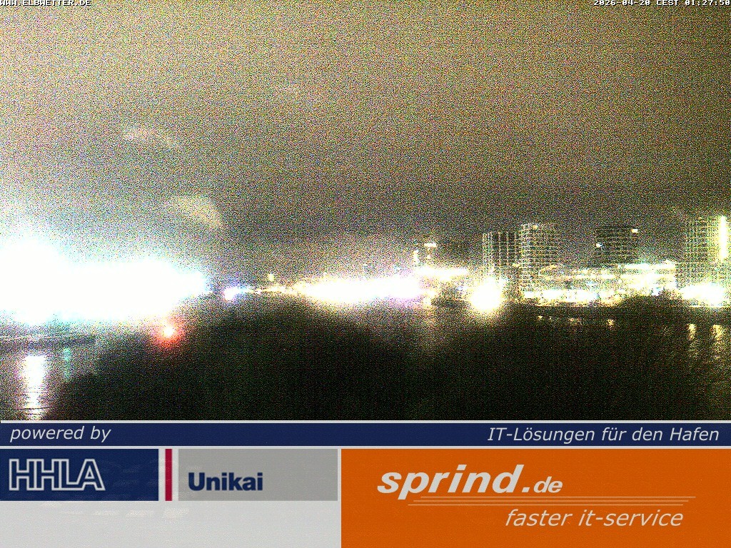 Archived image Webcam Hamburg Cruise Center