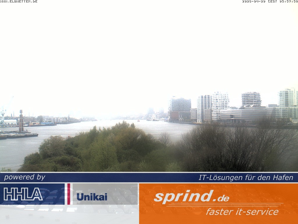 Archived image Webcam Hamburg Cruise Center