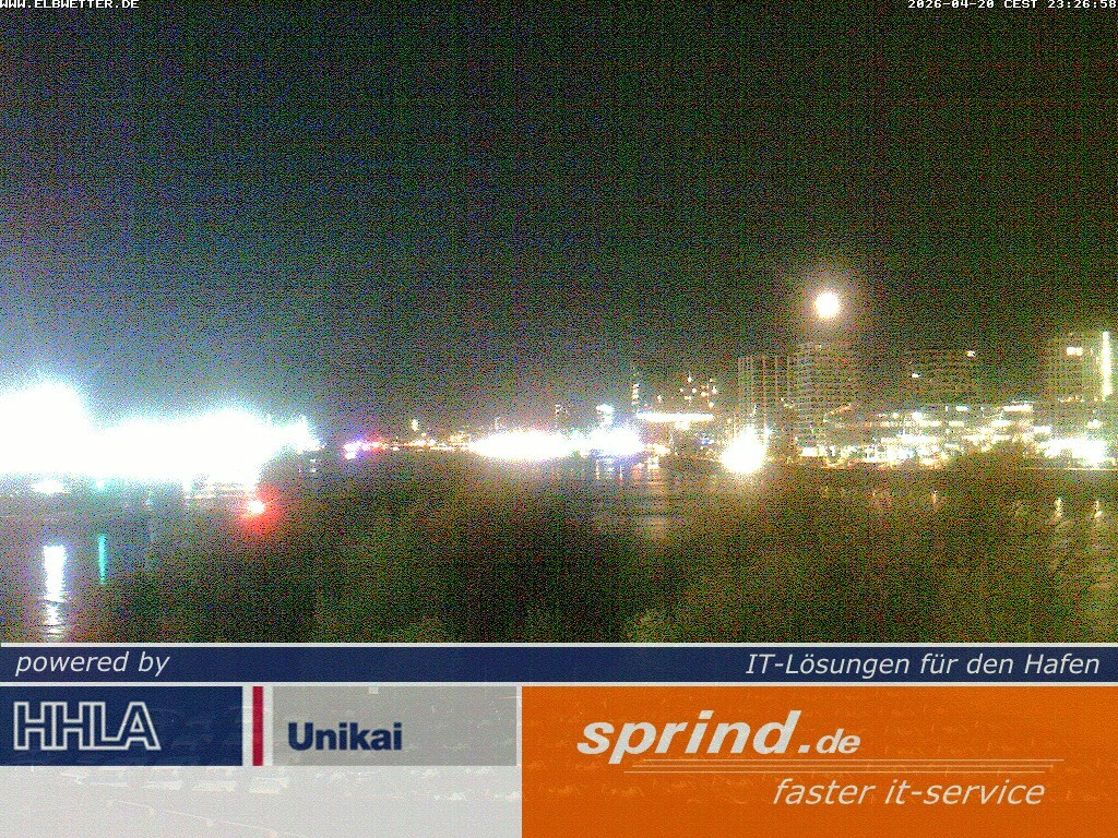 Archived image Webcam Hamburg Cruise Center