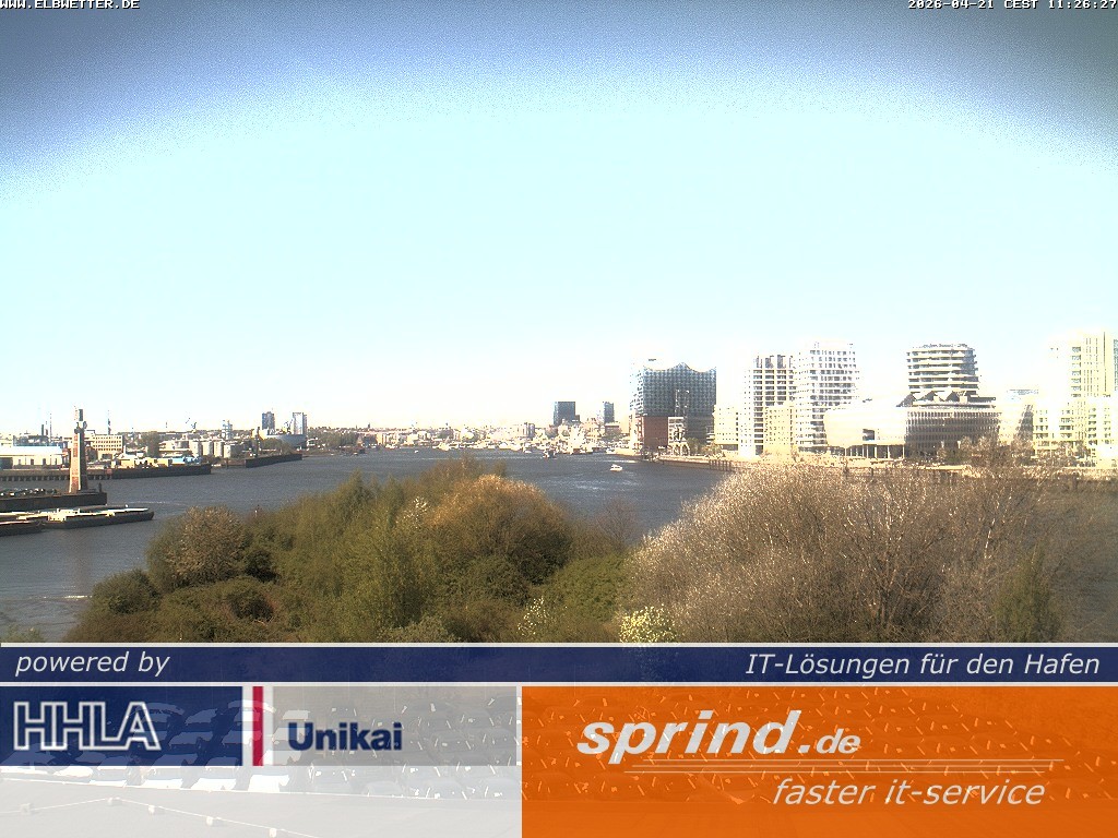 Archived image Webcam Hamburg Cruise Center