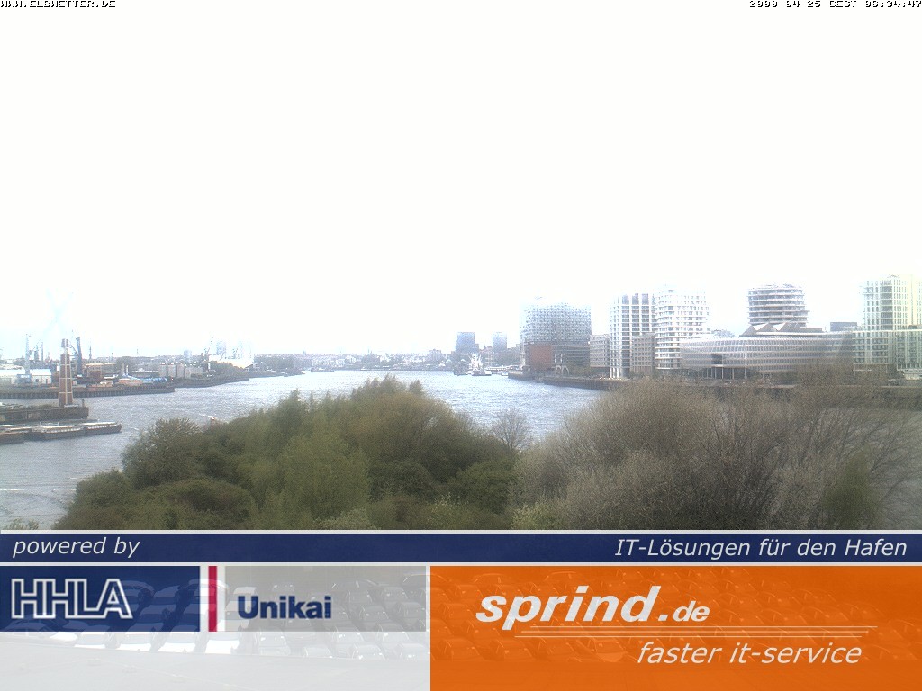 Archived image Webcam Hamburg Cruise Center