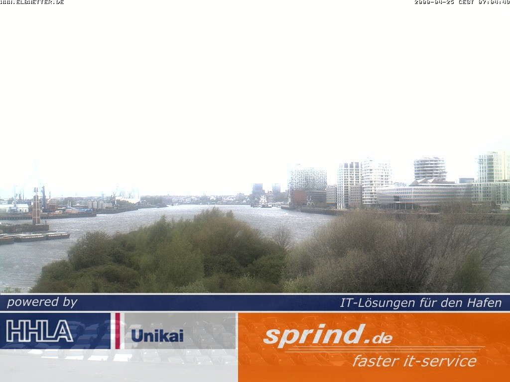 Archived image Webcam Hamburg Cruise Center