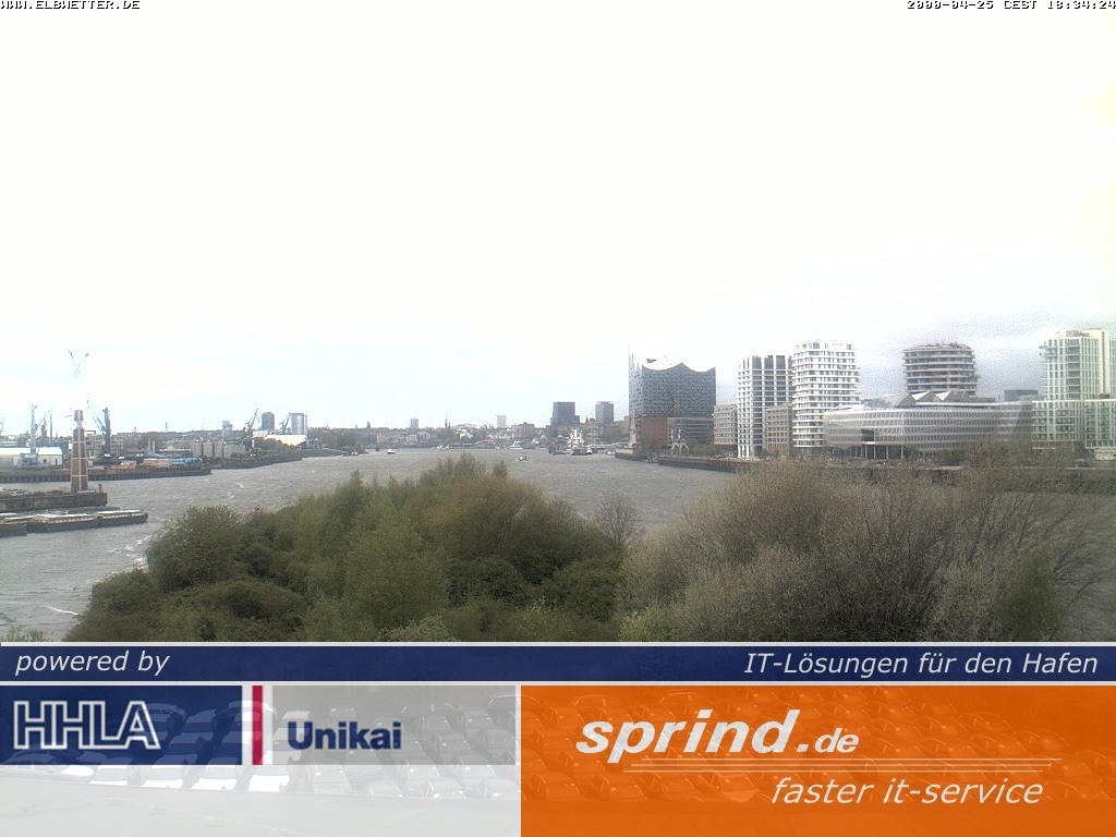 Archived image Webcam Hamburg Cruise Center