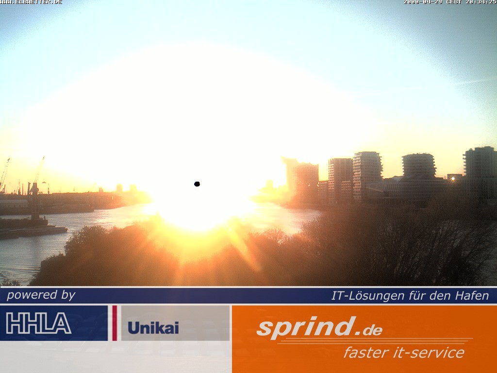 Archiv Foto Webcam Hamburg: Cruise Center Hafencity