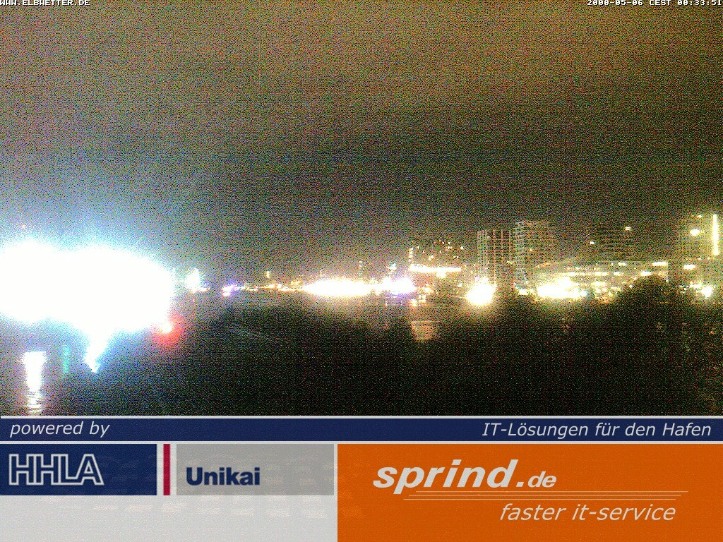 Archived image Webcam Hamburg Cruise Center
