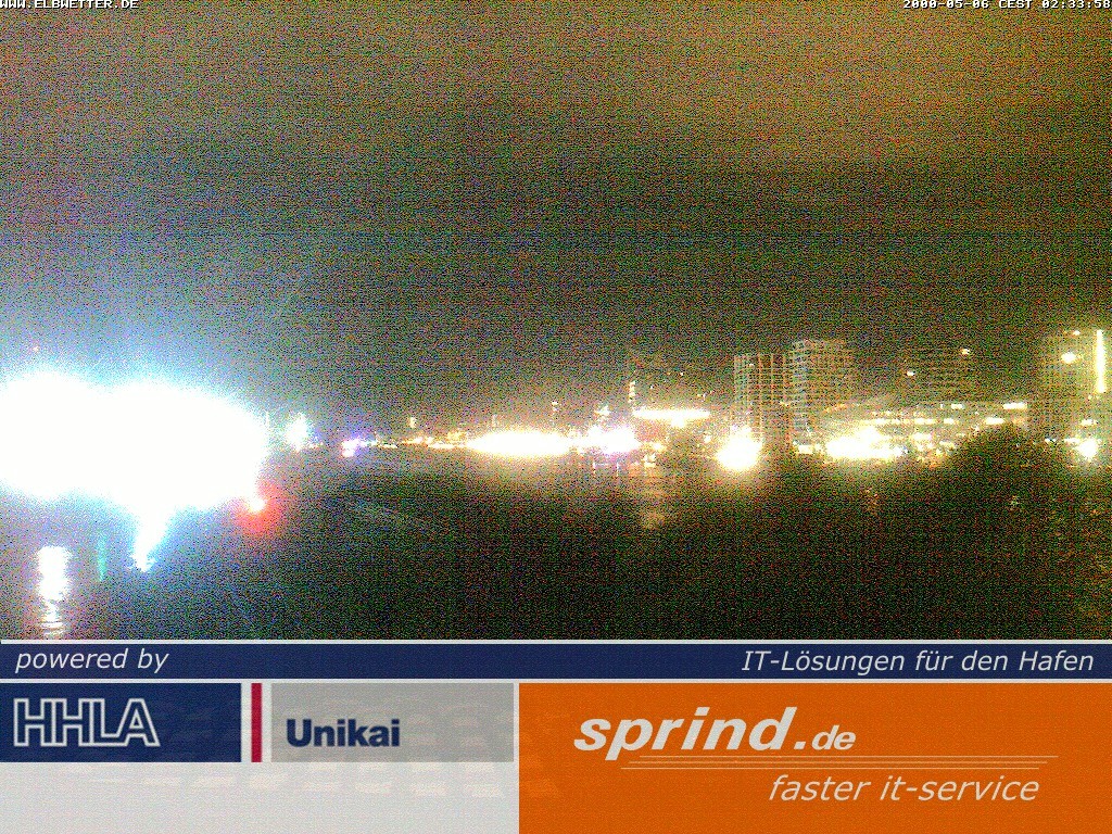 Archived image Webcam Hamburg Cruise Center