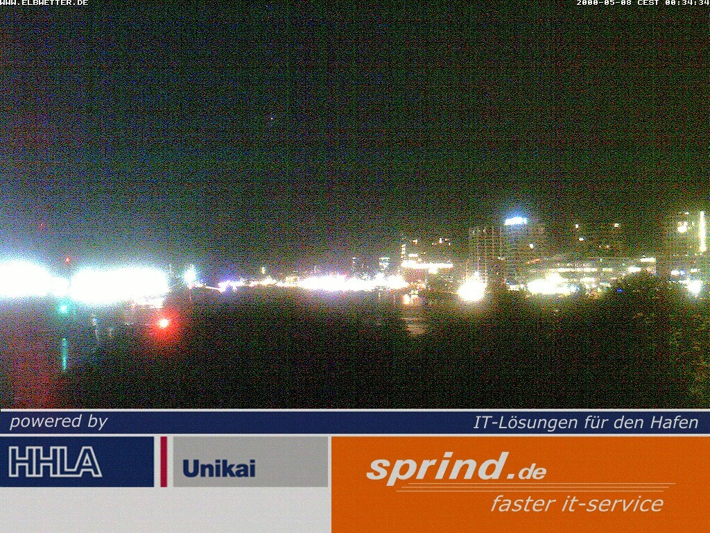 Archived image Webcam Hamburg Cruise Center