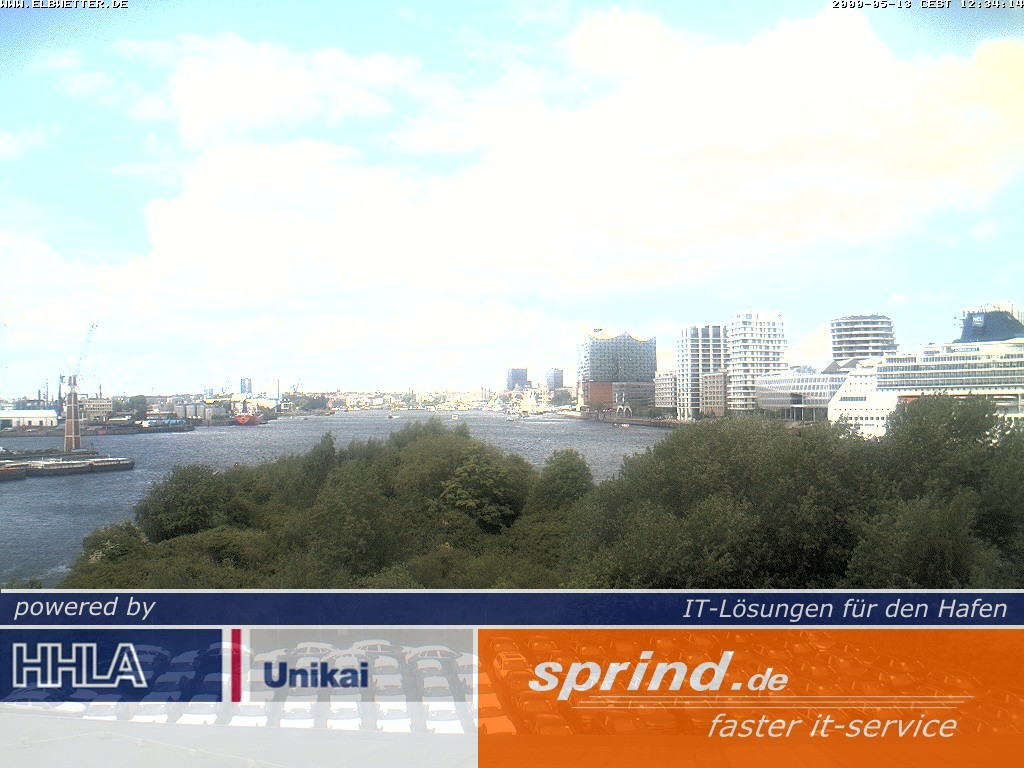 Archived image Webcam Hamburg Cruise Center