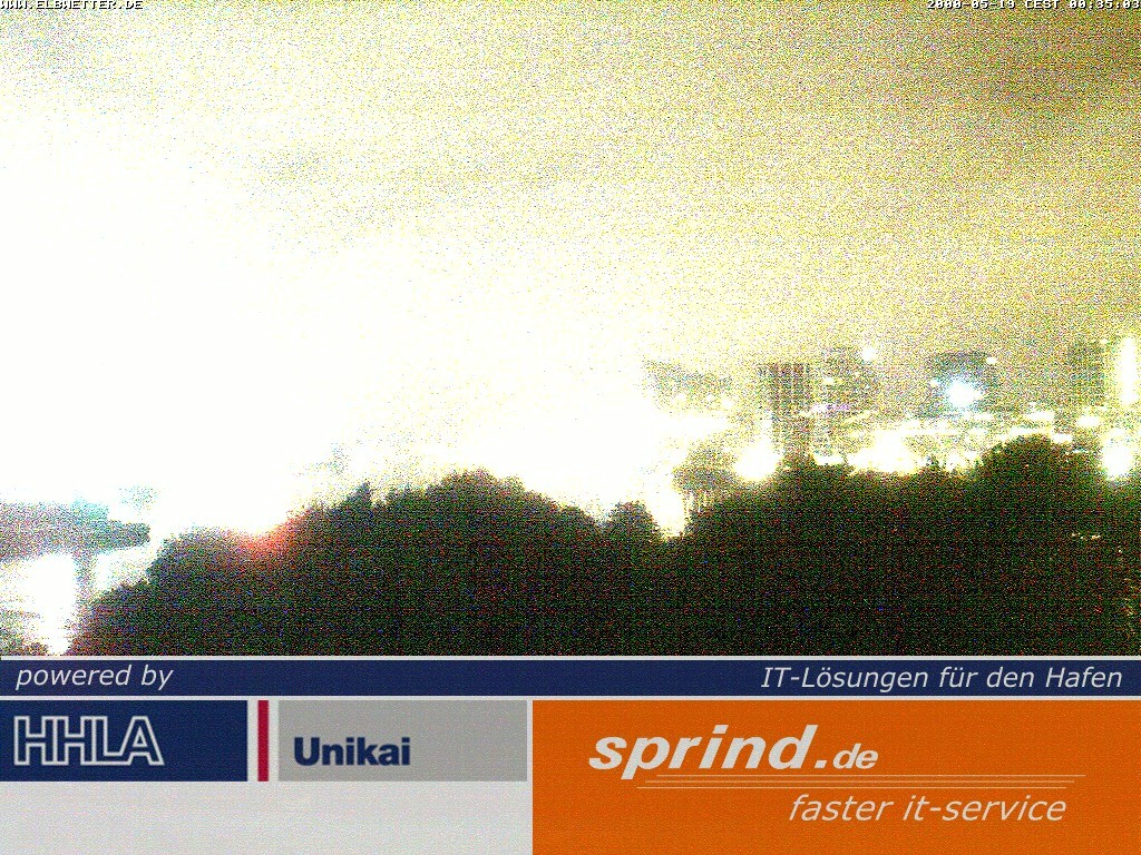 Archived image Webcam Hamburg Cruise Center