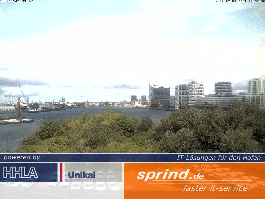 Archiv Foto Webcam Hamburg: Cruise Center Hafencity
