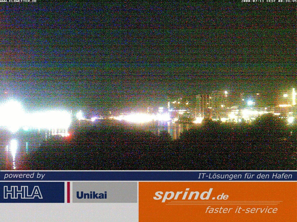 Archived image Webcam Hamburg Cruise Center