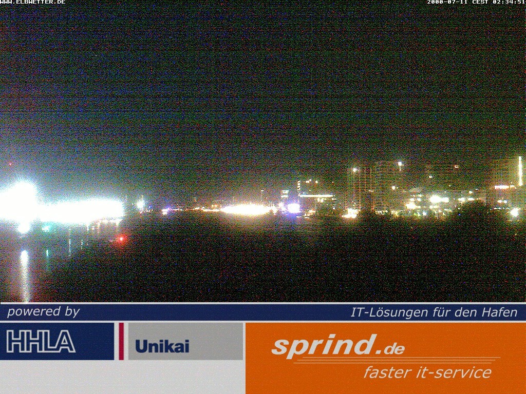 Archived image Webcam Hamburg Cruise Center