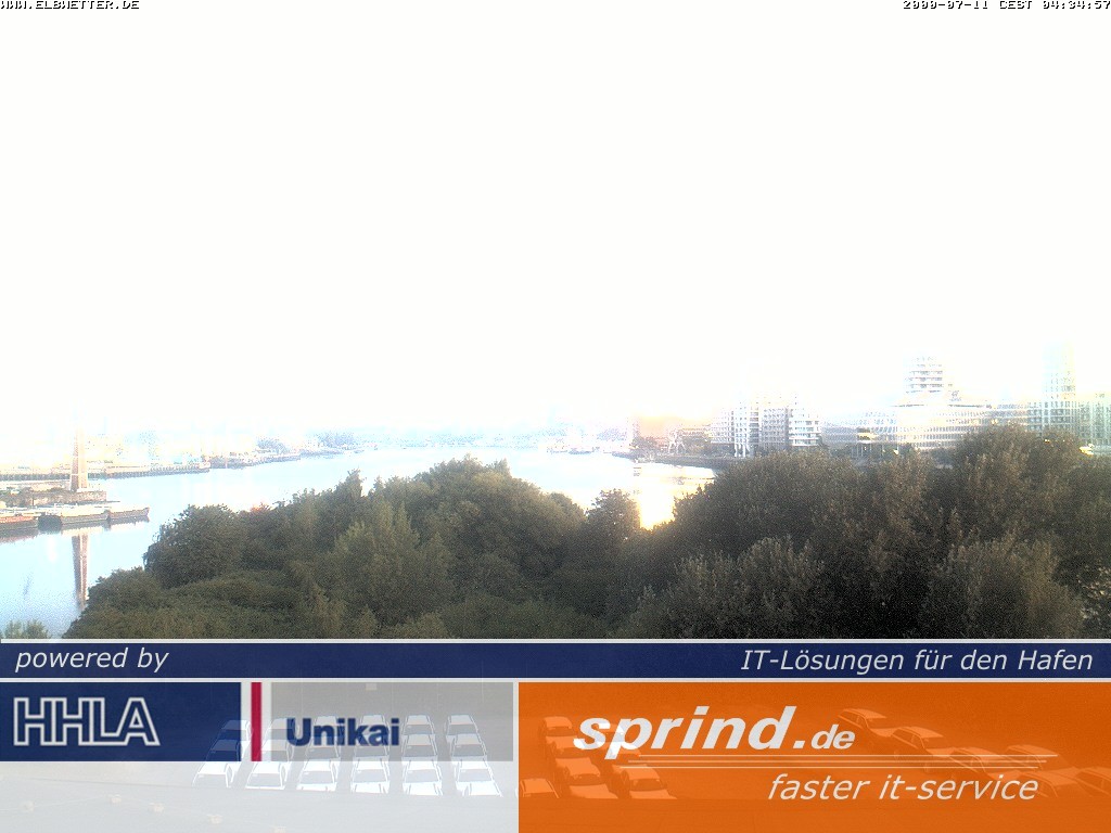 Archived image Webcam Hamburg Cruise Center