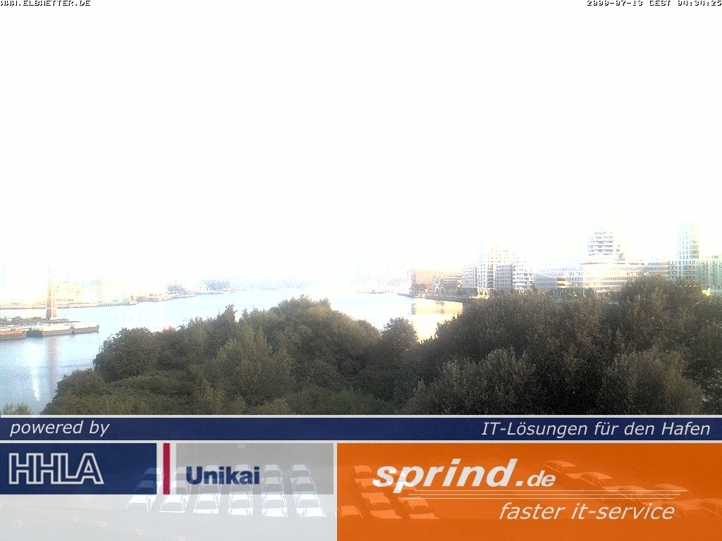 Archived image Webcam Hamburg Cruise Center