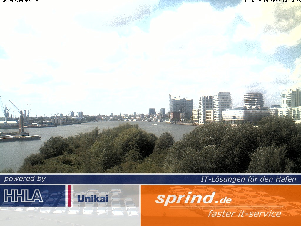 Archived image Webcam Hamburg Cruise Center