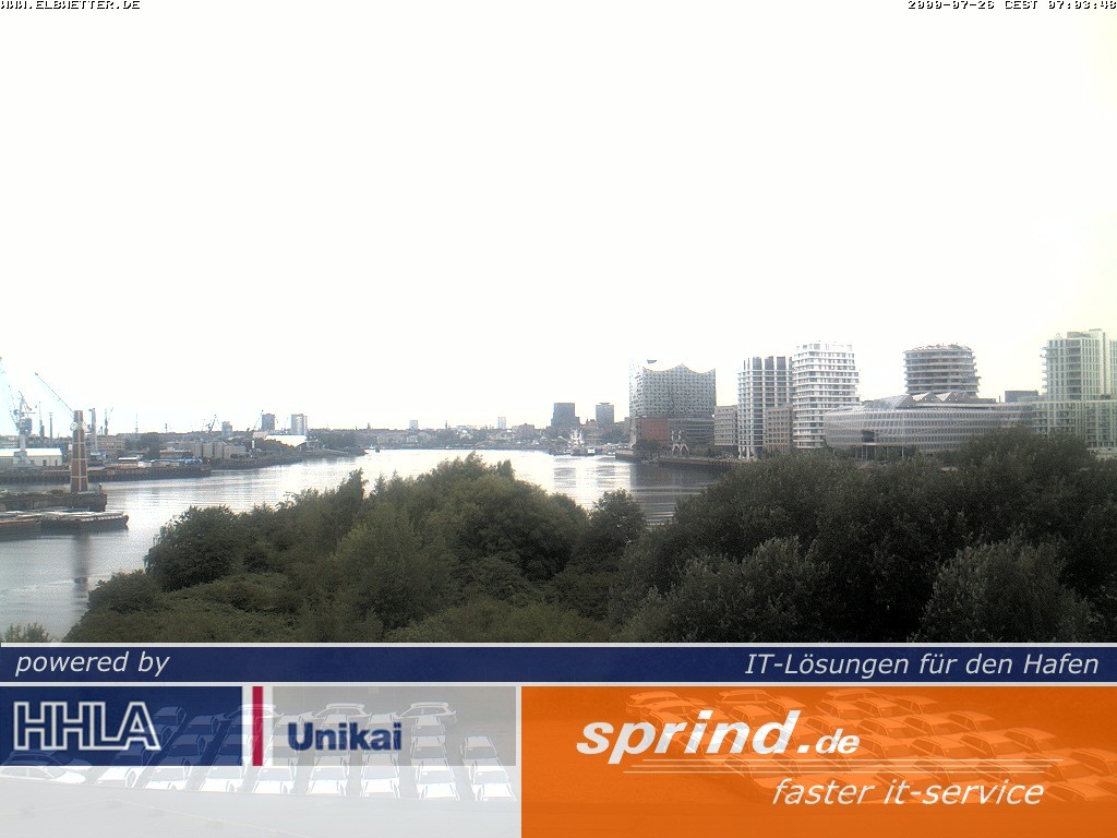 Archived image Webcam Hamburg Cruise Center