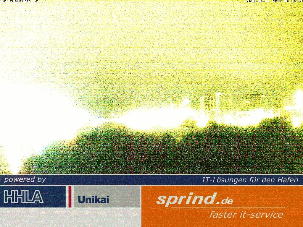 Archived image Webcam Hamburg Cruise Center