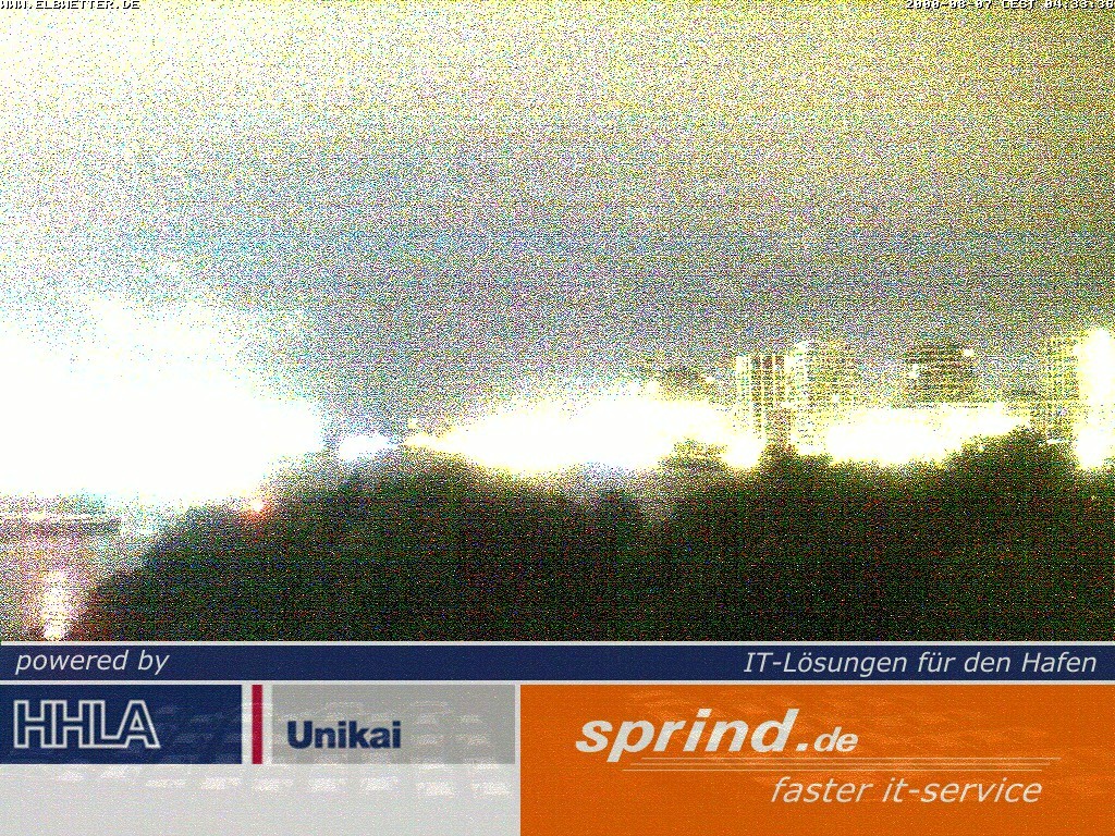 Archived image Webcam Hamburg Cruise Center