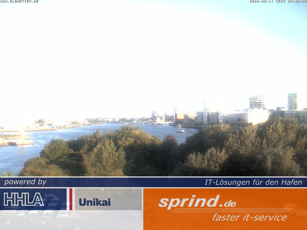 Archived image Webcam Hamburg Cruise Center