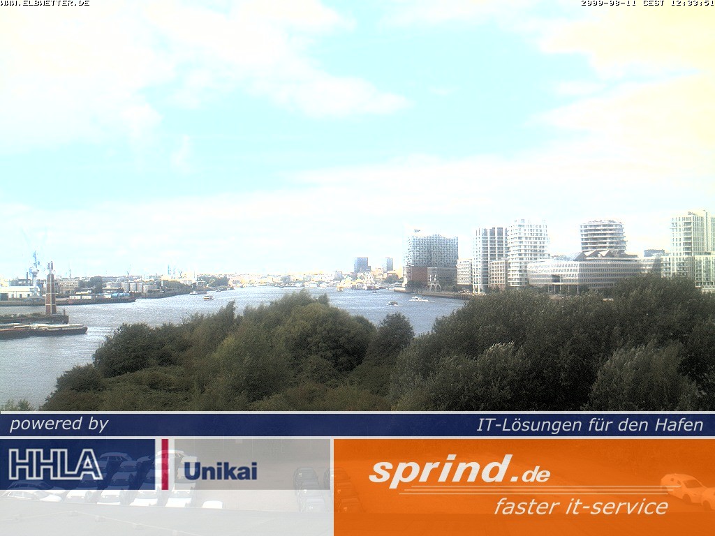 Archived image Webcam Hamburg Cruise Center