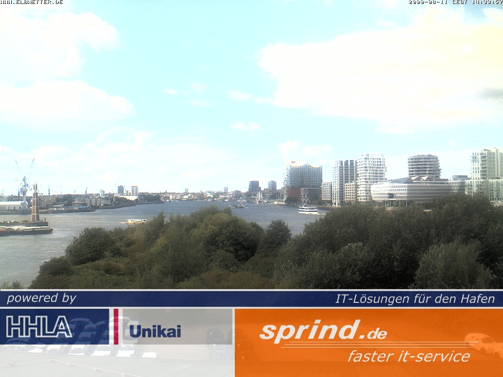 Archived image Webcam Hamburg Cruise Center