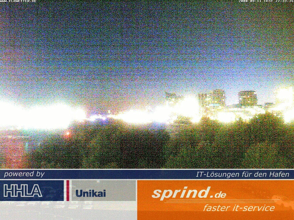 Archived image Webcam Hamburg Cruise Center