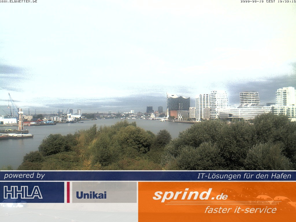 Archiv Foto Webcam Hamburg: Cruise Center Hafencity