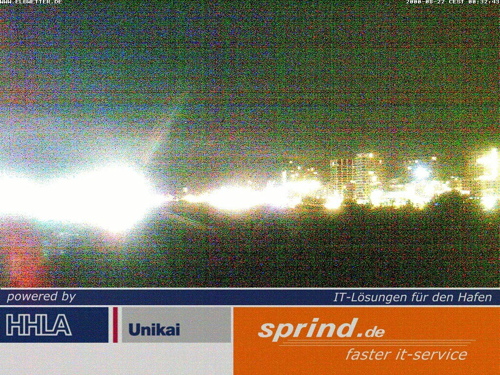 Archived image Webcam Hamburg Cruise Center