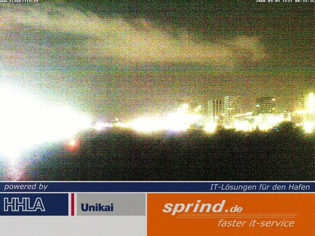 Archived image Webcam Hamburg Cruise Center