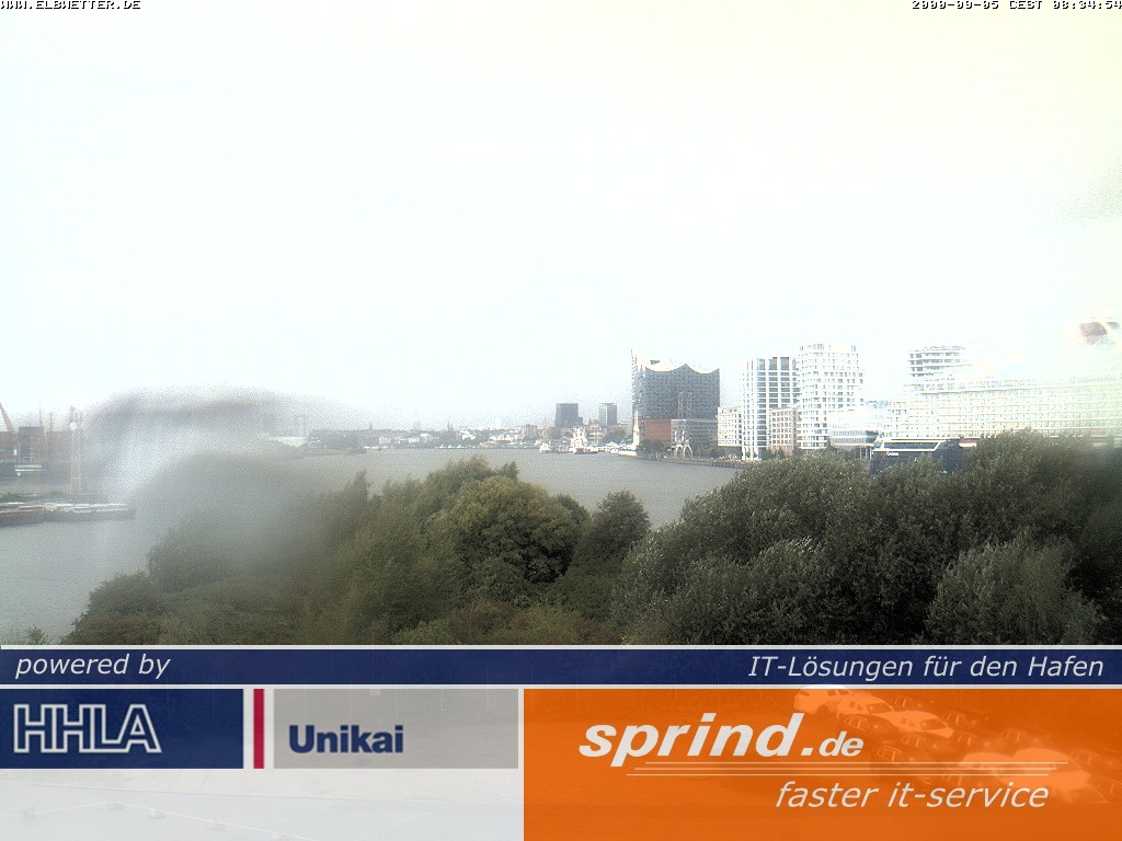 Archived image Webcam Hamburg Cruise Center