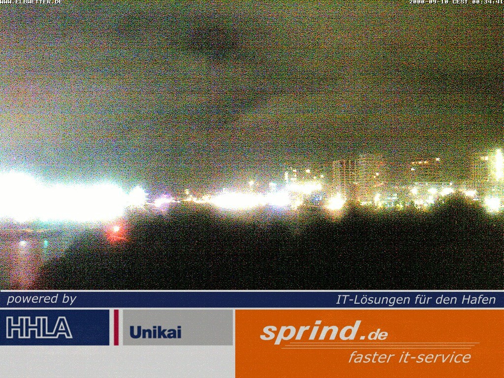 Archived image Webcam Hamburg Cruise Center