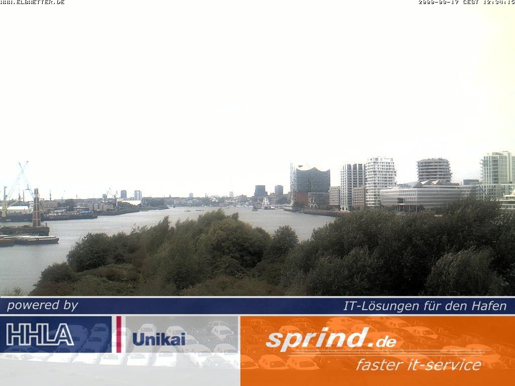 Archived image Webcam Hamburg Cruise Center
