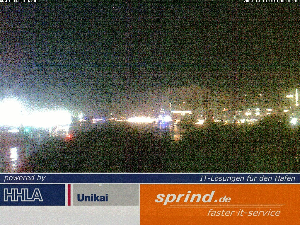Archived image Webcam Hamburg Cruise Center