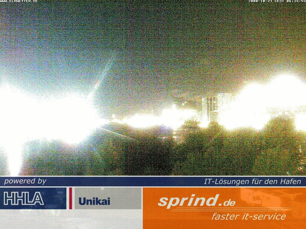 Archived image Webcam Hamburg Cruise Center