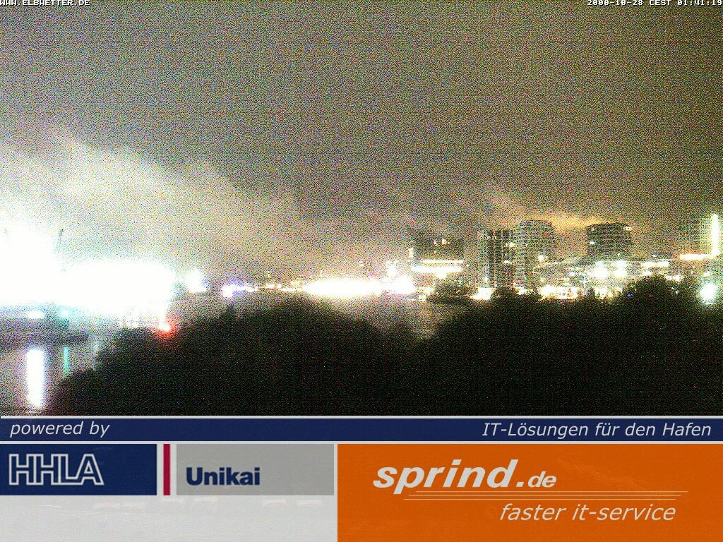 Archived image Webcam Hamburg Cruise Center