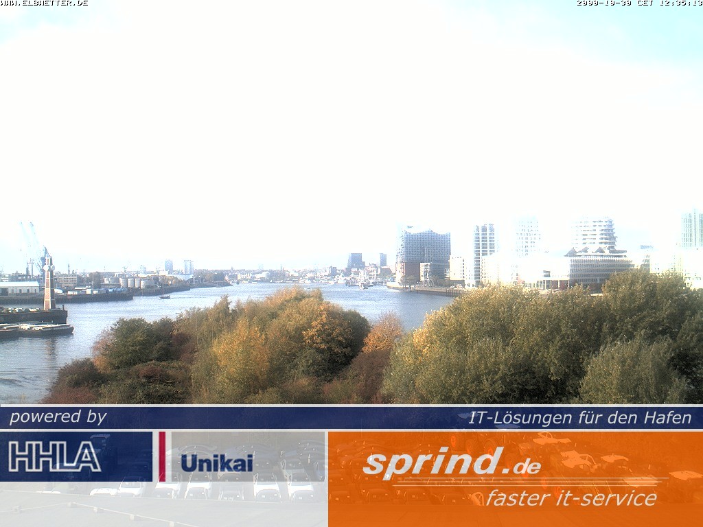 Archived image Webcam Hamburg Cruise Center