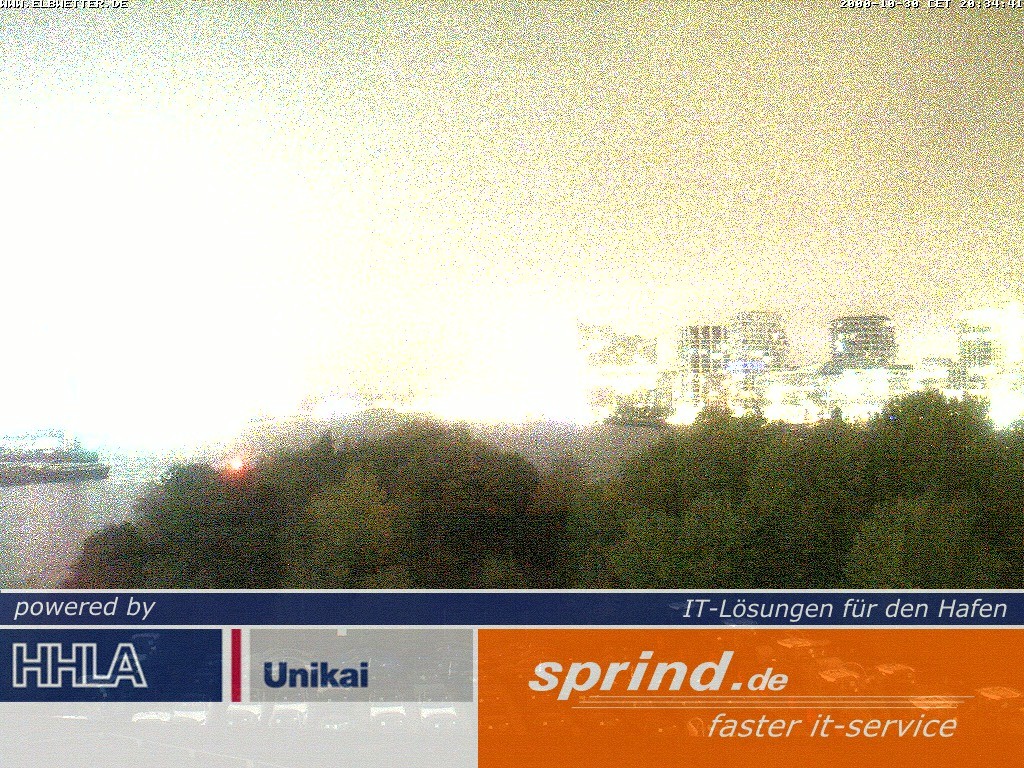 Archived image Webcam Hamburg Cruise Center