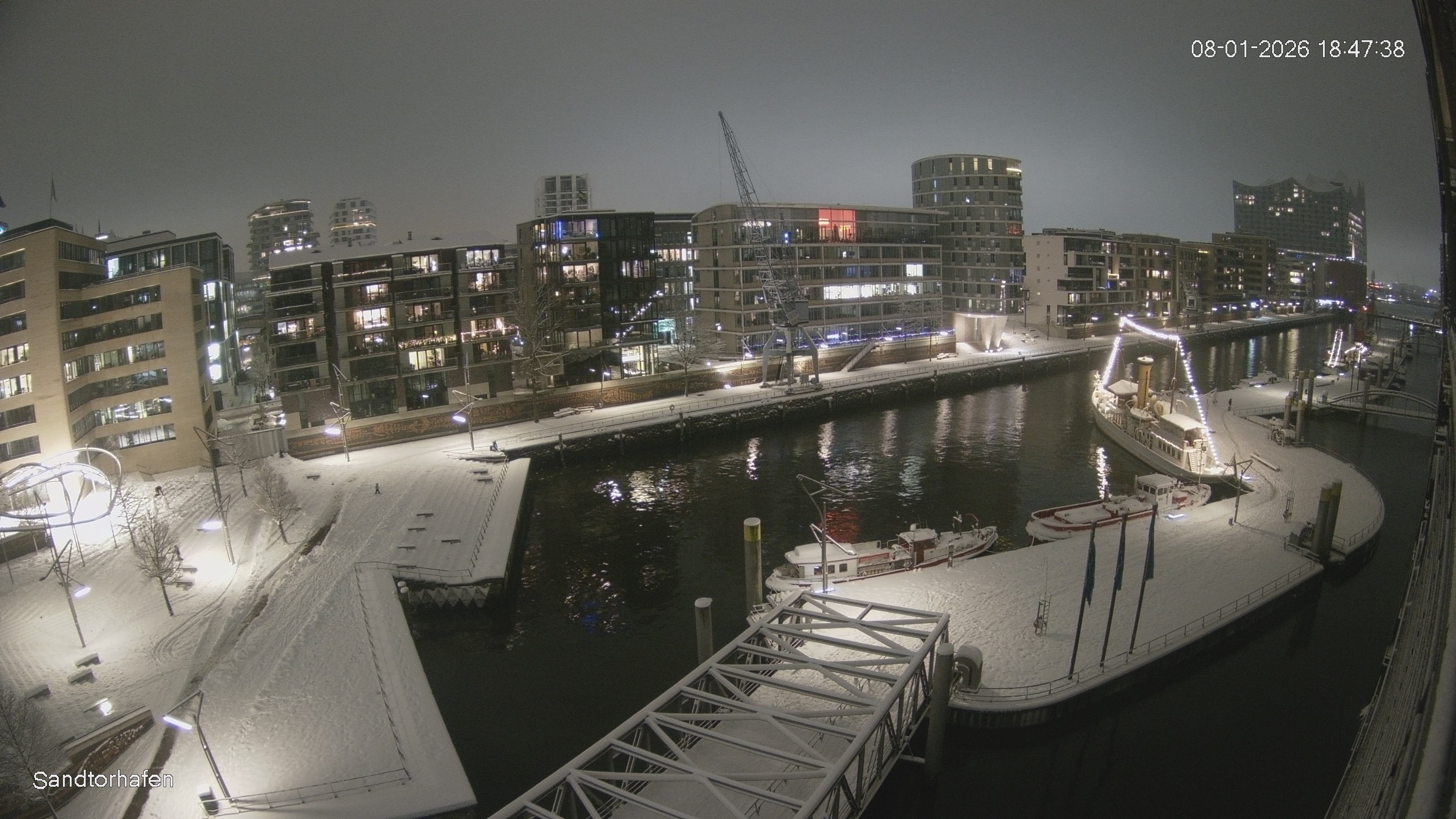 Archiv Foto Webcam Hamburg: HafenCity und Elbphilharmonie