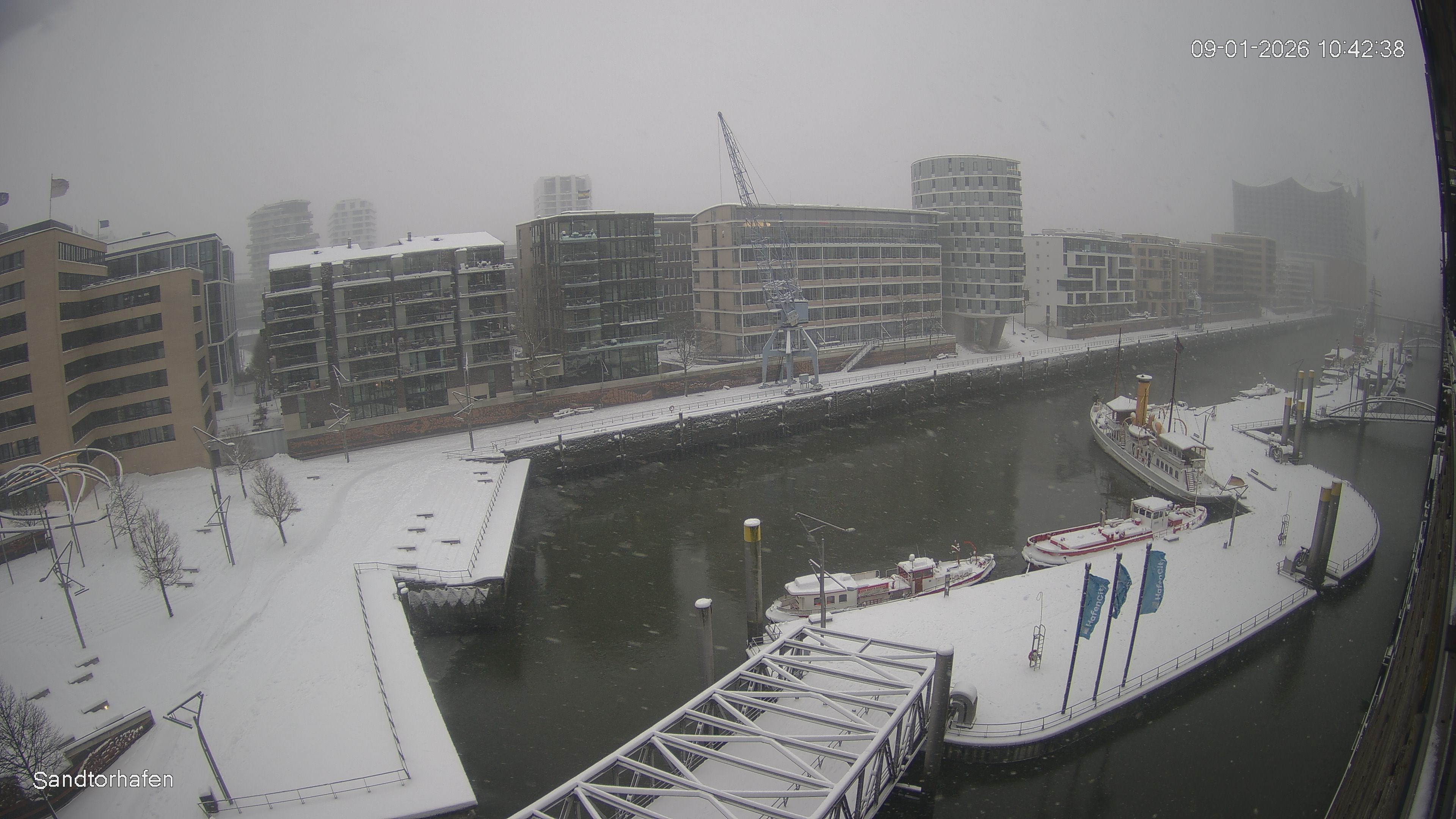 Archiv Foto Webcam Hamburg: HafenCity und Elbphilharmonie